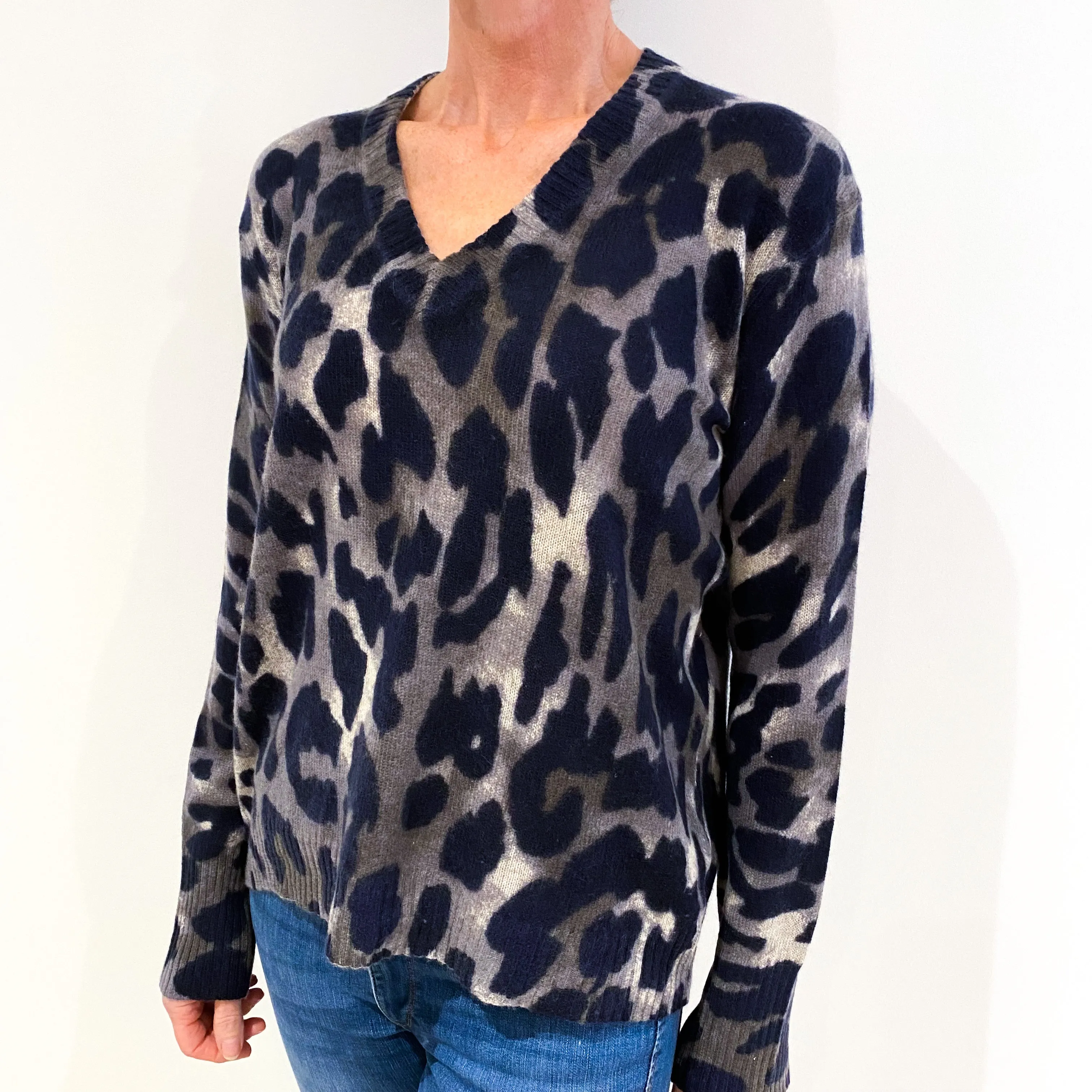 Animal Print SlouchyCashmere V-Neck Jumper Small