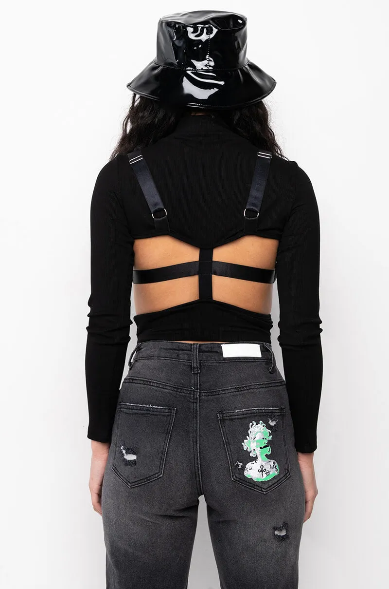 AURA CUTOUT CROP TURTLENECK WITH STRAPS