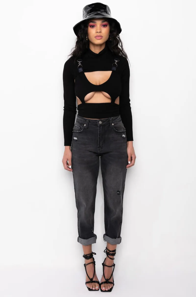 AURA CUTOUT CROP TURTLENECK WITH STRAPS