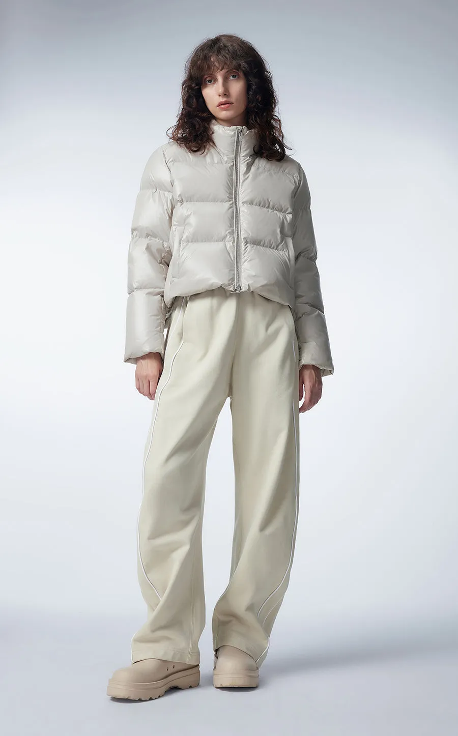 Coat / JNBY Relaxed Cropped Down Coat