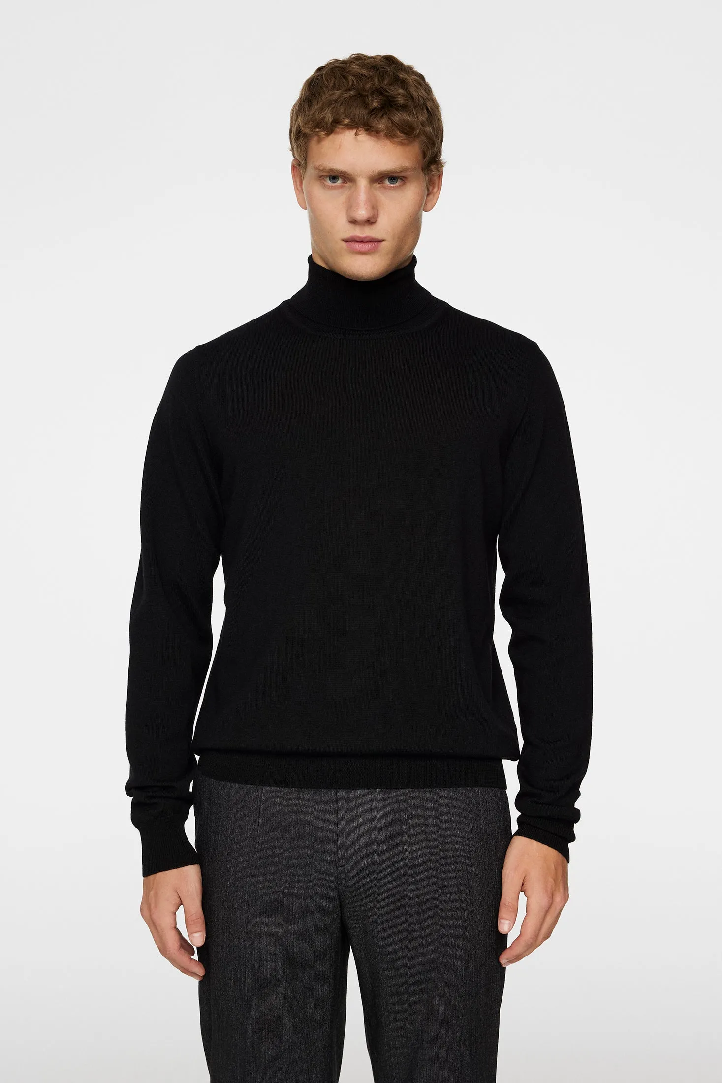 Kaden Merino Turtleneck / Black