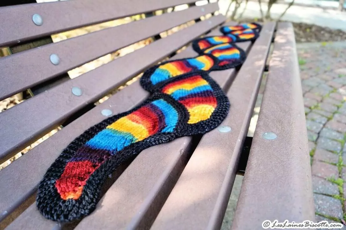 Knitting pattern - Serpentine Scarf from Biscotte