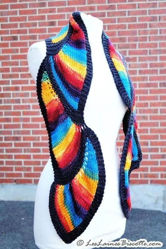 Knitting pattern - Serpentine Scarf from Biscotte