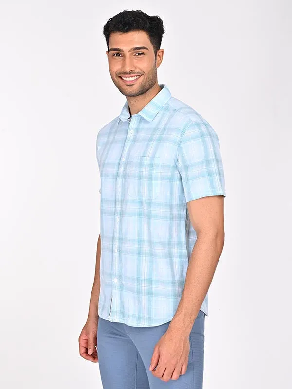 Men Checked Half Sleeve Cotton Shirt