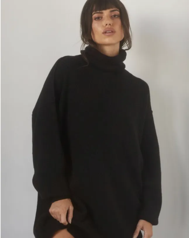 "Sweater Weather" sweater dress (Black)