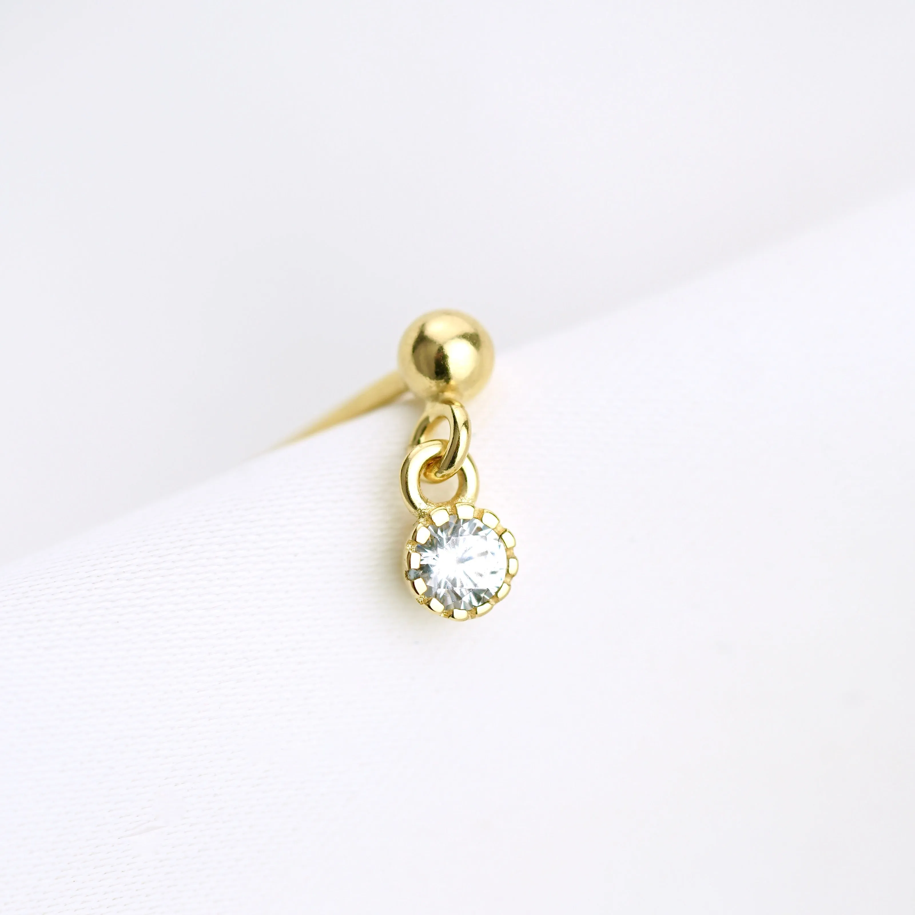 Sparkling Zirconia Earpin