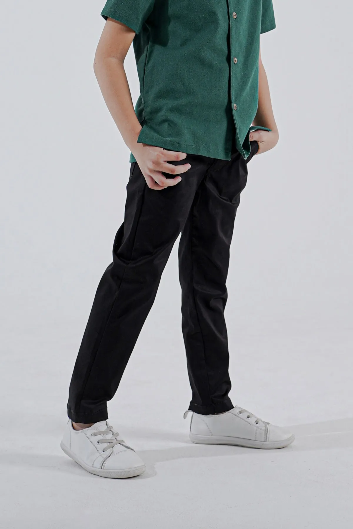 The Perfect Slim Fit Pants - Black