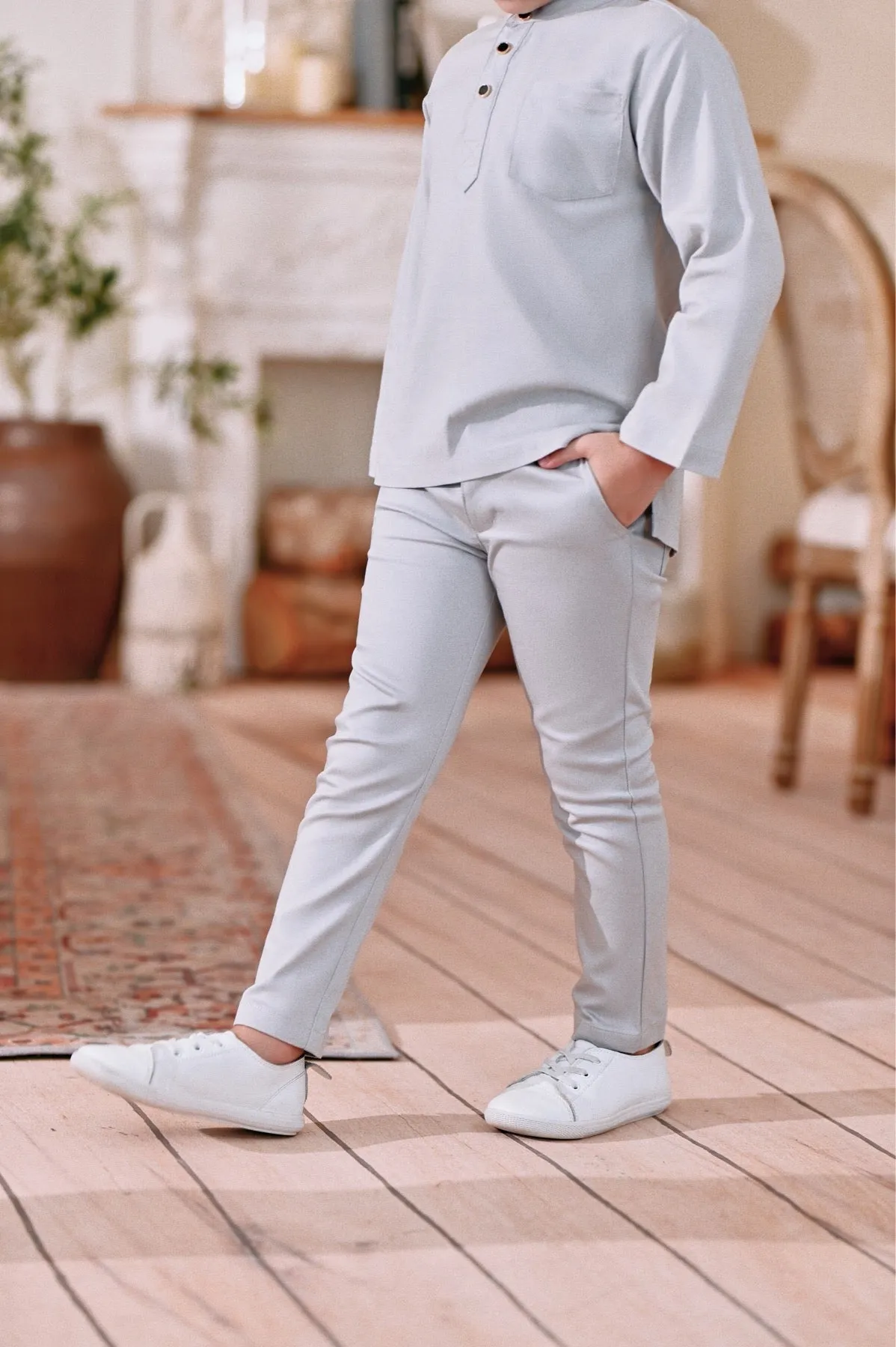 The Perfect Slim Fit Pants - Light Grey