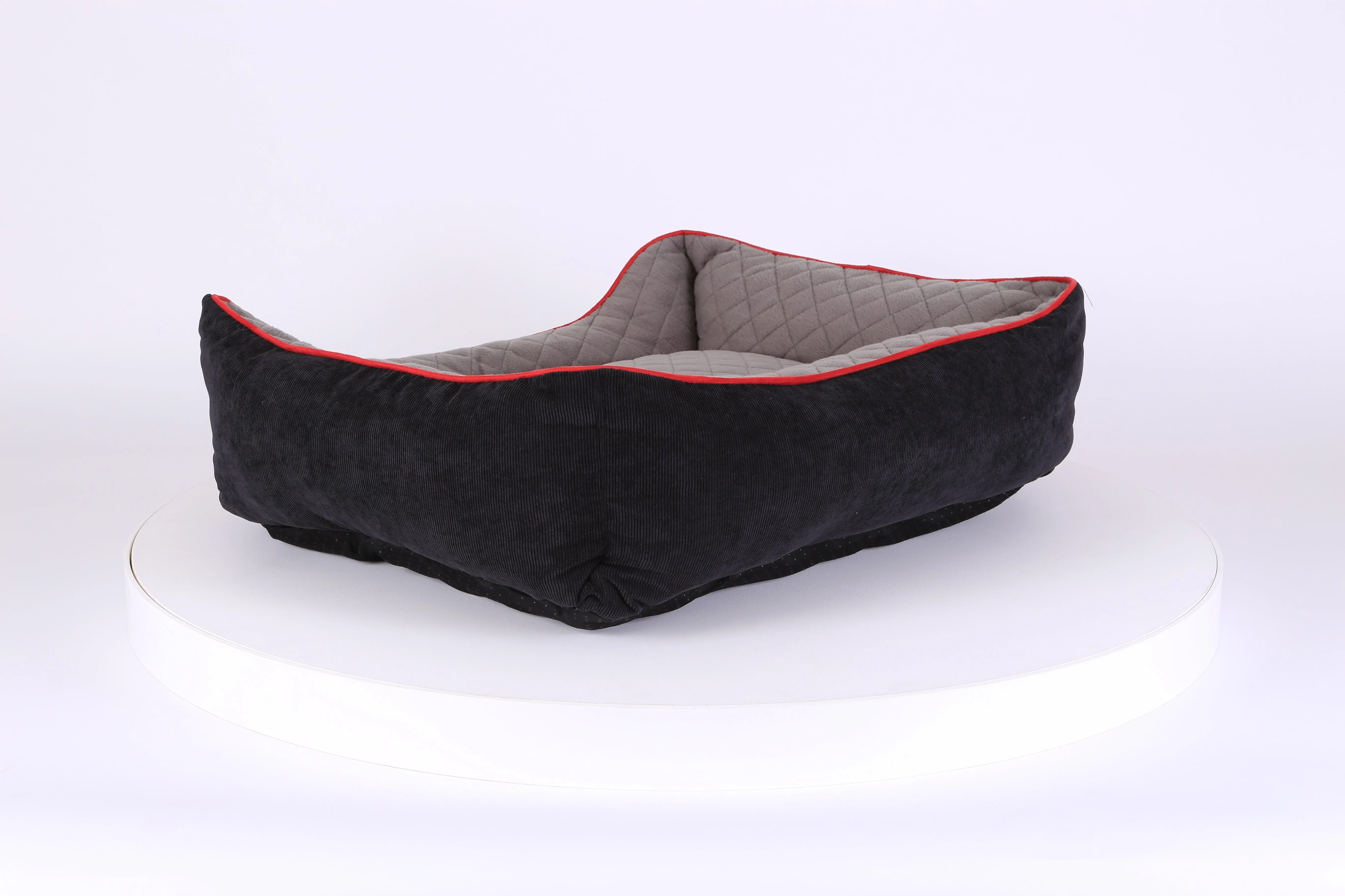 Thermal Box Bed - Black & Grey