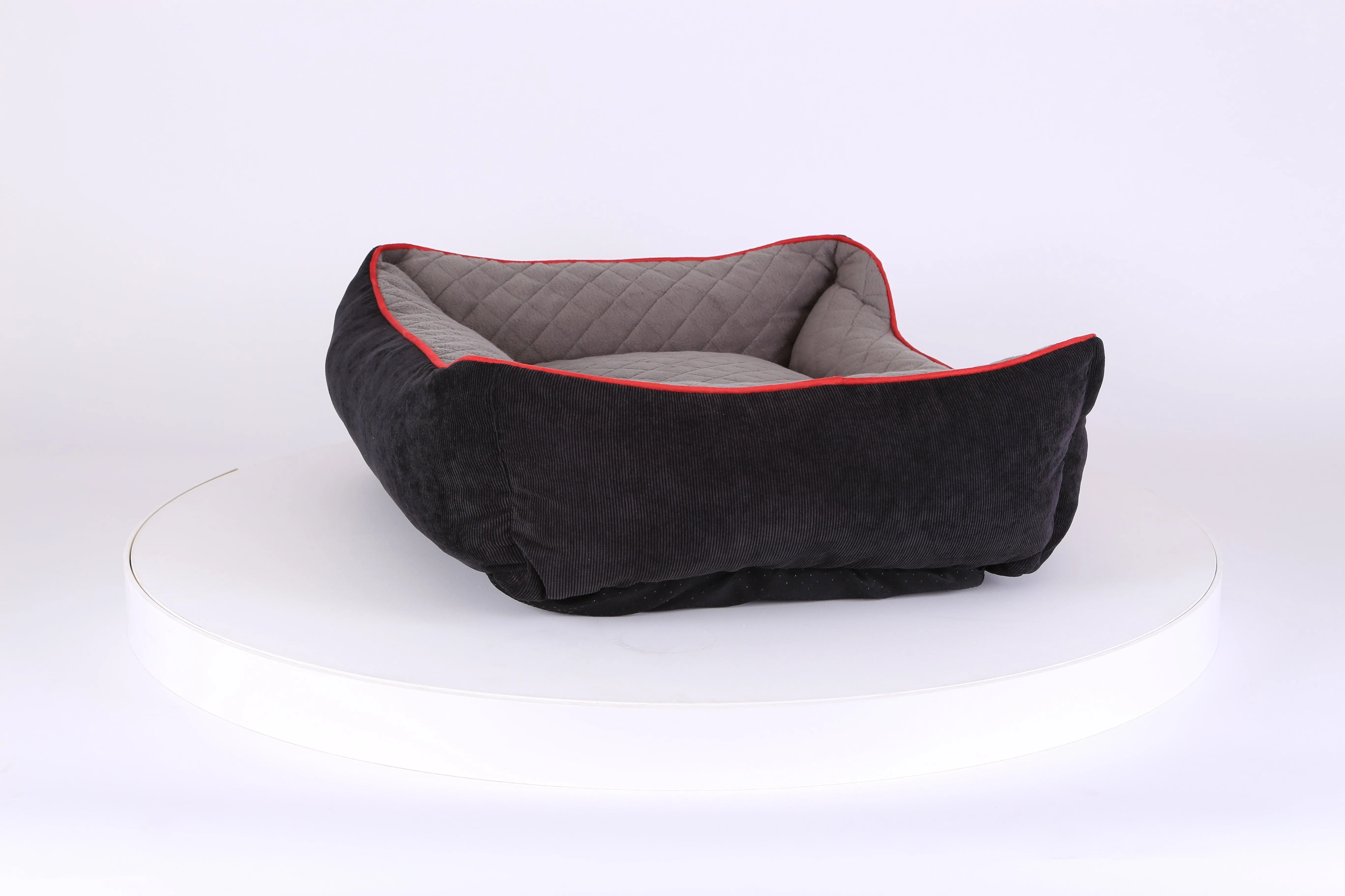 Thermal Box Bed - Black & Grey