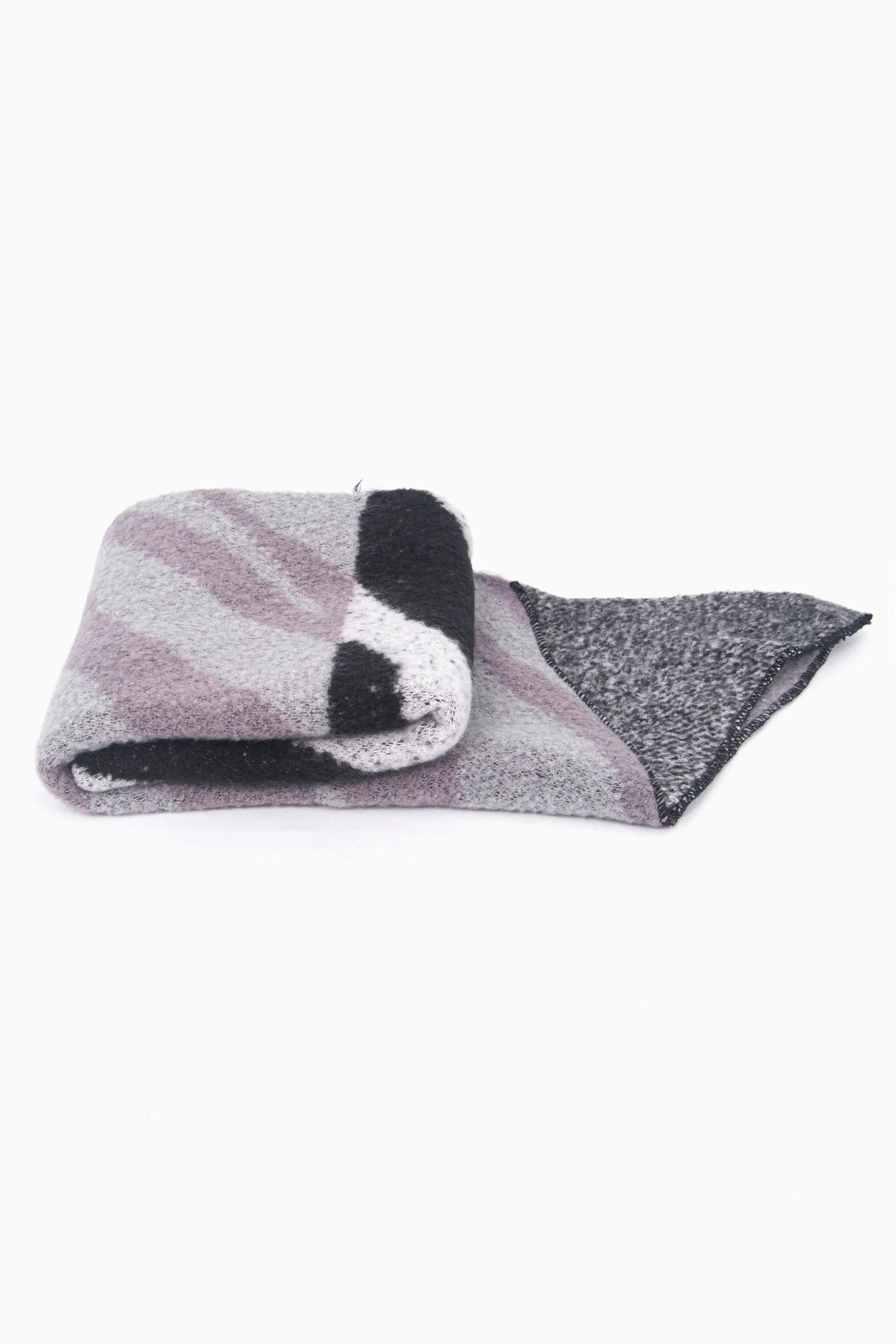 Zia Heavyweight Scarf - Dark Grey, Animal Stripe